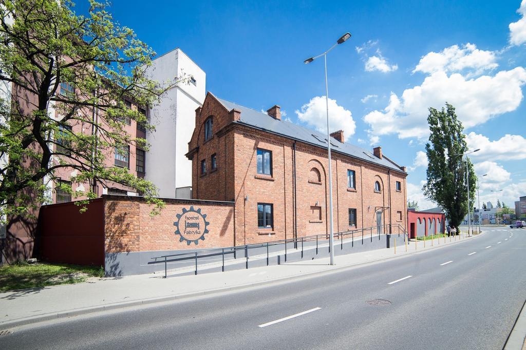 Hostel Fabryka Wloclawek Bagian luar foto