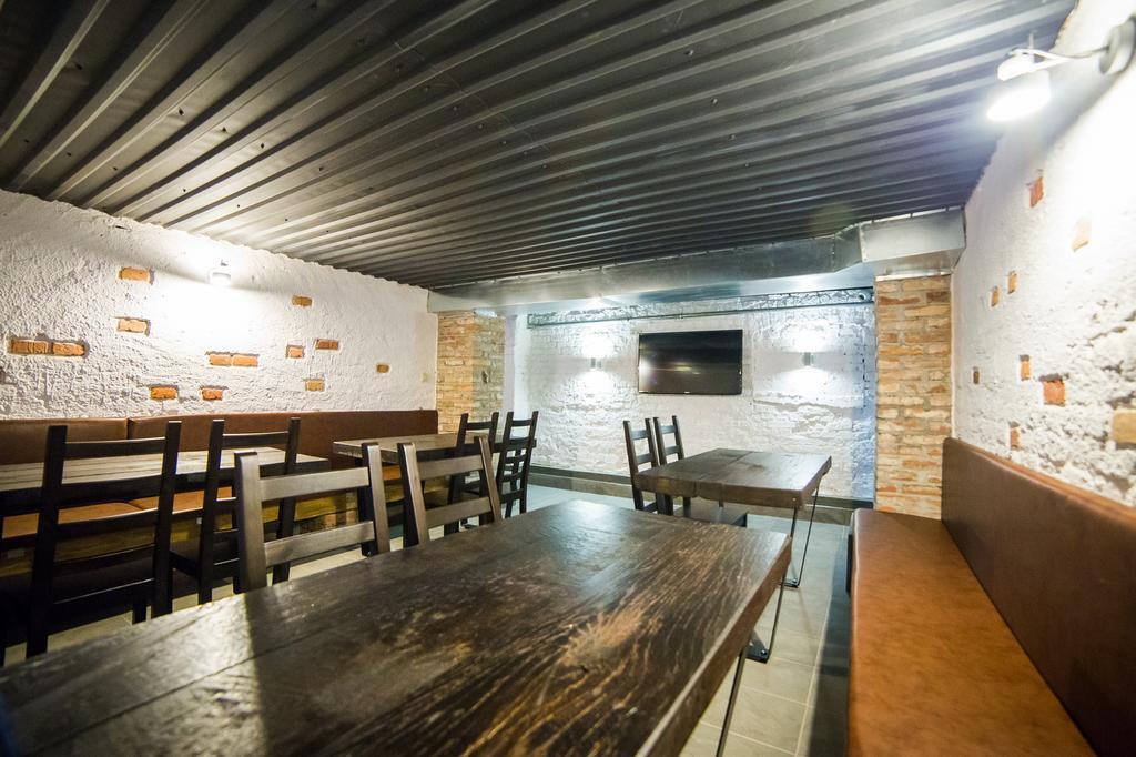 Hostel Fabryka Wloclawek Bagian luar foto