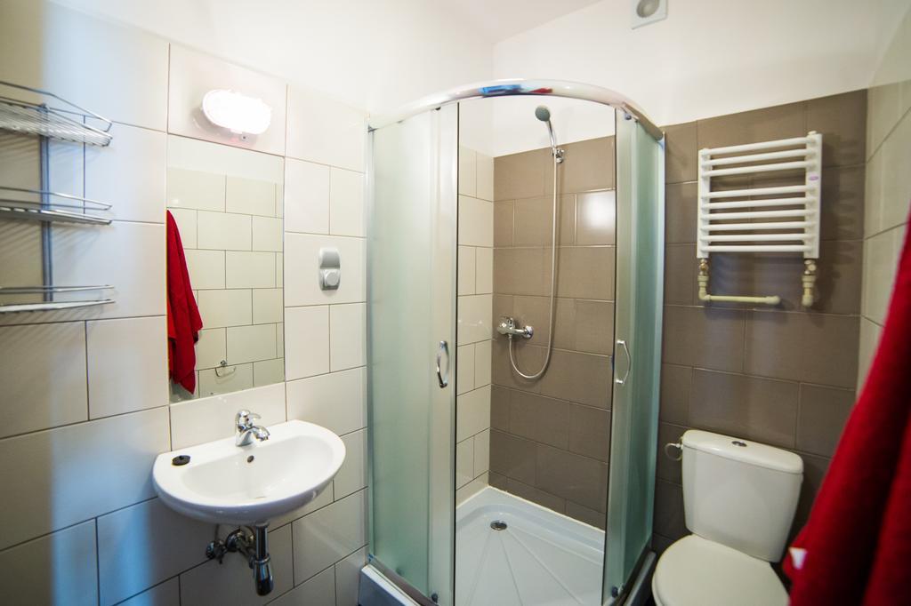 Hostel Fabryka Wloclawek Bagian luar foto