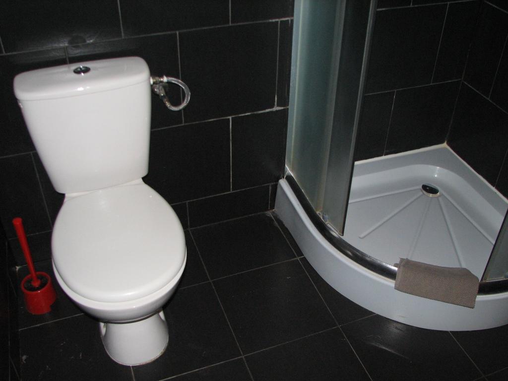 Hostel Fabryka Wloclawek Bagian luar foto