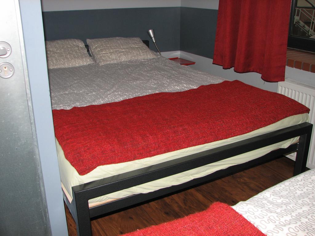 Hostel Fabryka Wloclawek Bagian luar foto